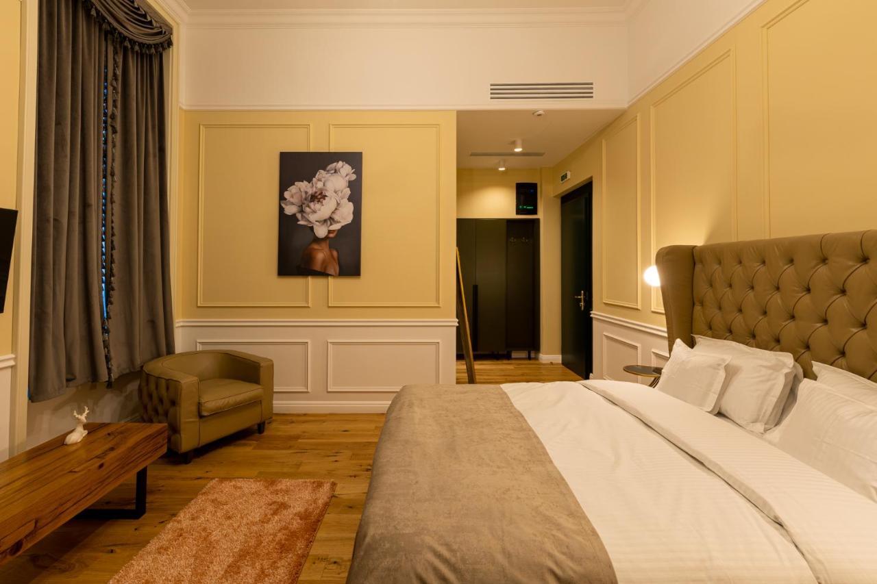 Boutique Hotel Cocosul De Aur Târgu-Mureş Εξωτερικό φωτογραφία